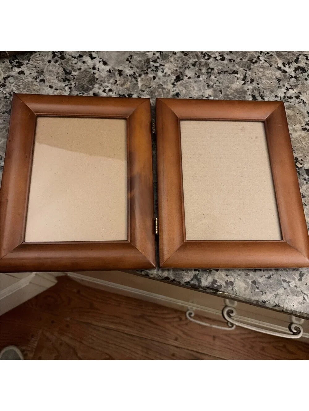 wood double photo frame 5x7 [COPY]